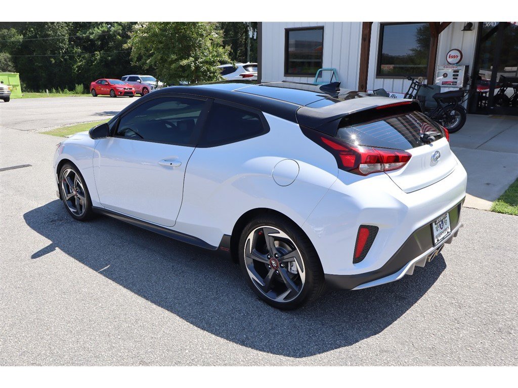 Used 2019 Hyundai Veloster Turbo Ultimate FWD image 3