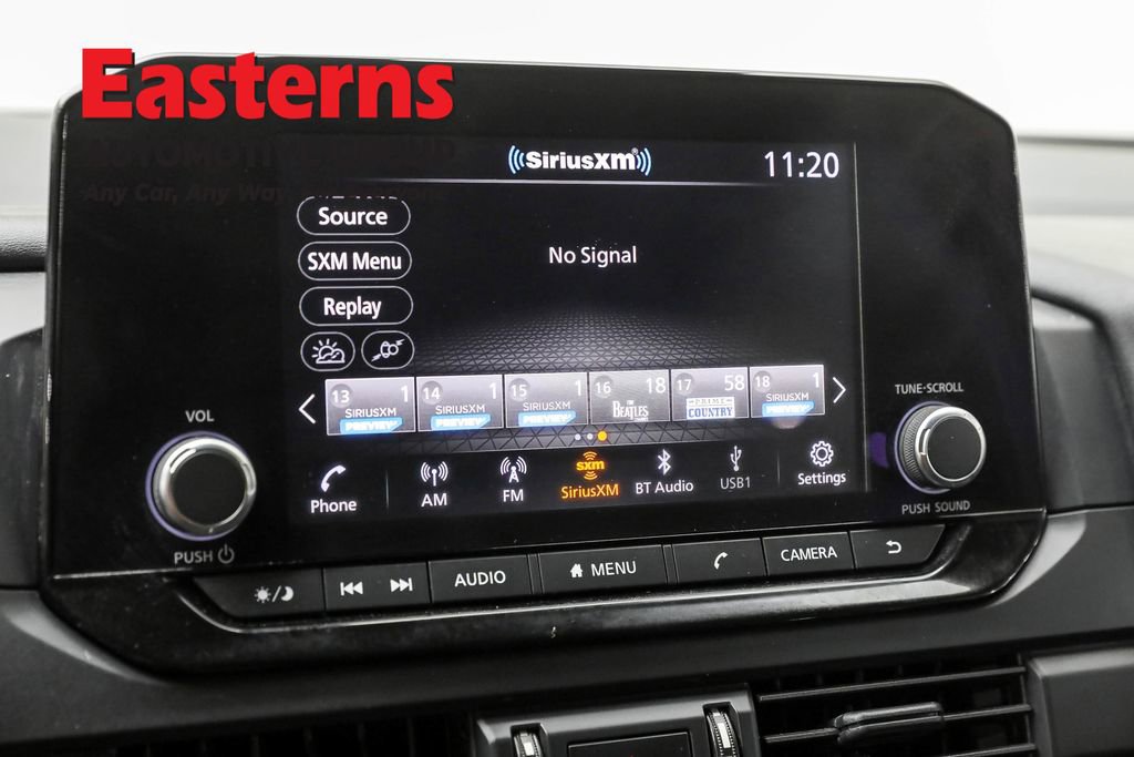 Used 2024 Nissan Pathfinder S image 19