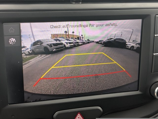 Certified 2025 Kia Soul LX w/ LX Technology Package FWD image 21