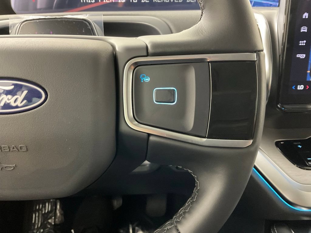 New 2027 Ford Expedition Platinum RWD image 25