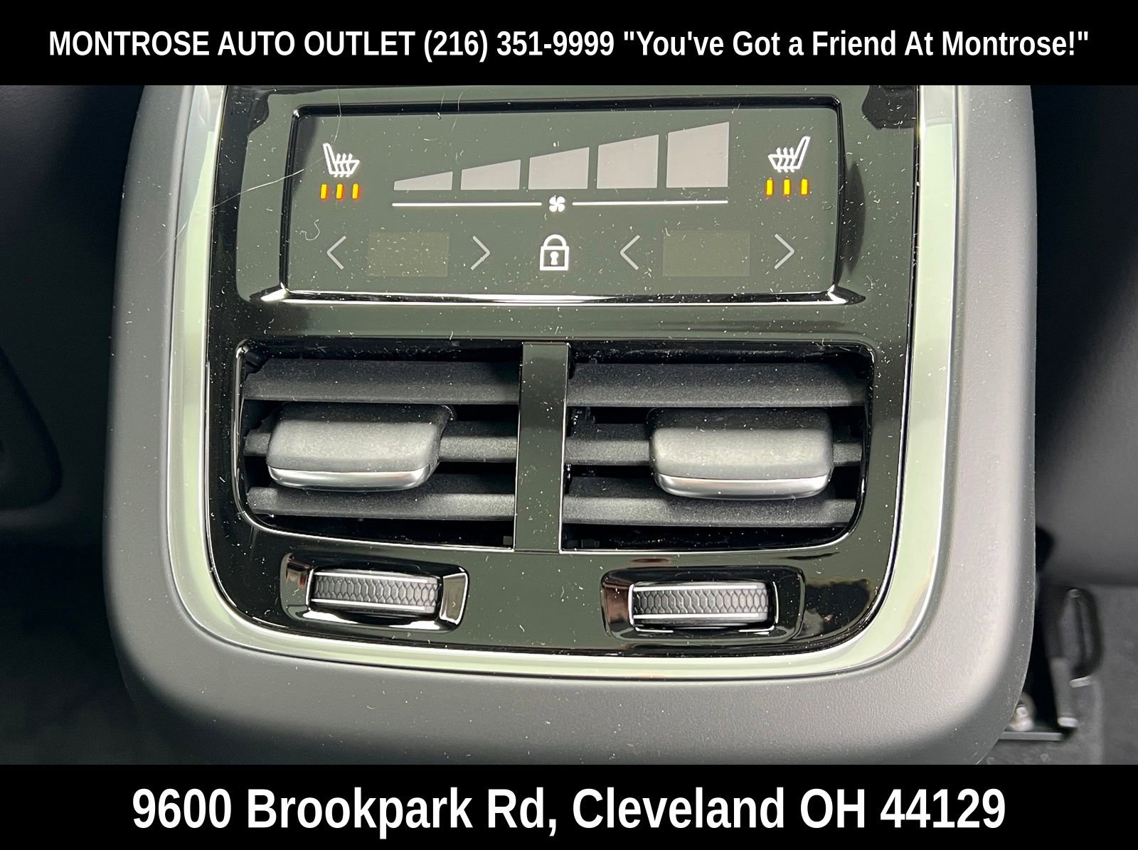 New 2026 Volvo XC60 B5 Plus w/ Protection Package Premier image 16