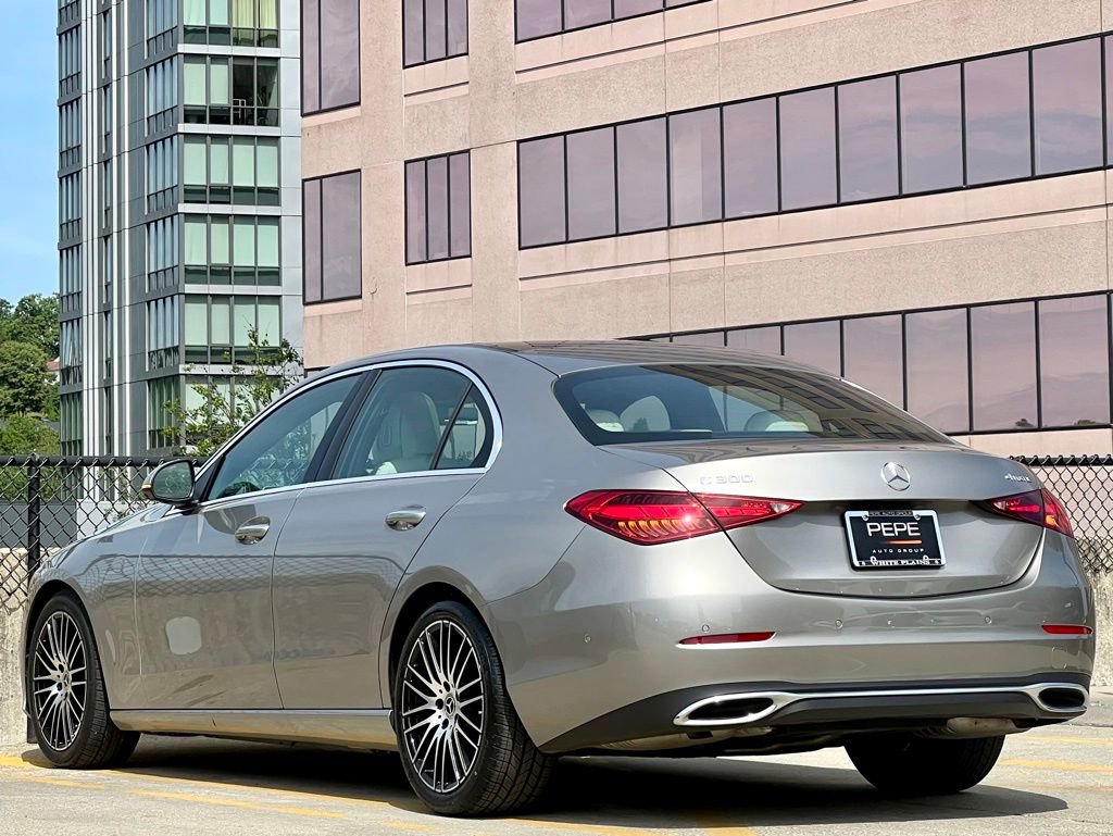 Certified 2022 Mercedes-Benz C 300 4MATIC Sedan image 5