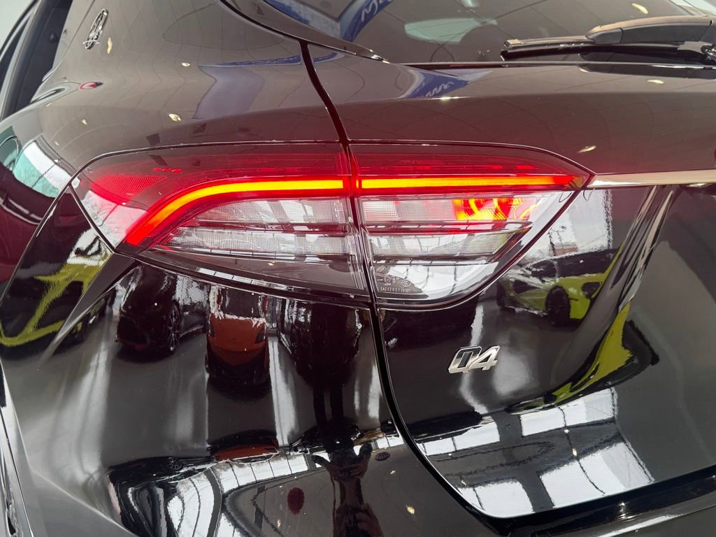 Used 2021 Maserati Levante GranSport image 30