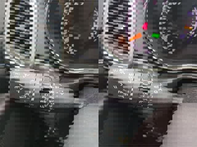 Used 2020 Jeep Grand Cherokee Limited image 28