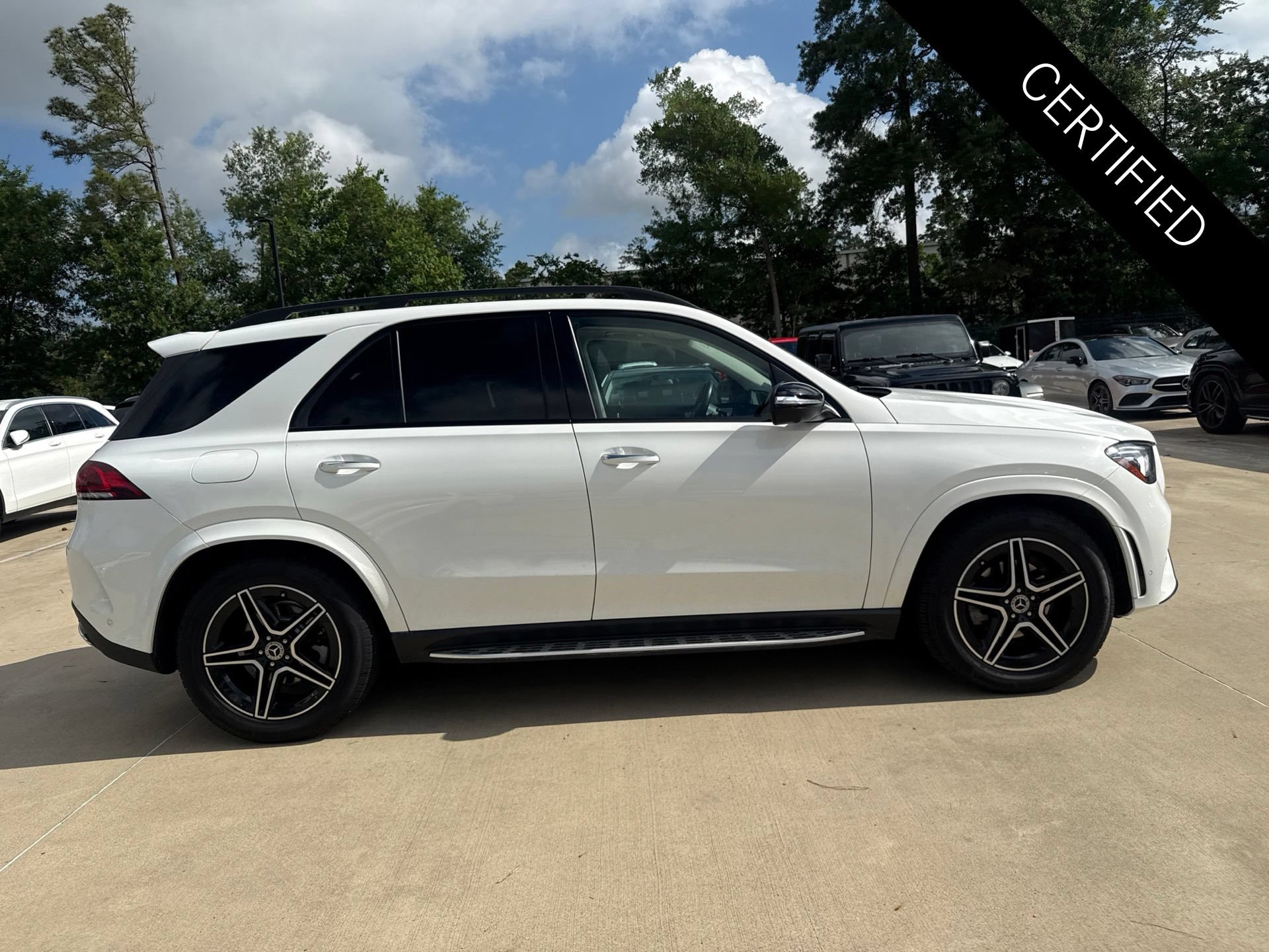 Certified 2022 Mercedes-Benz GLE 350 4MATIC image 3
