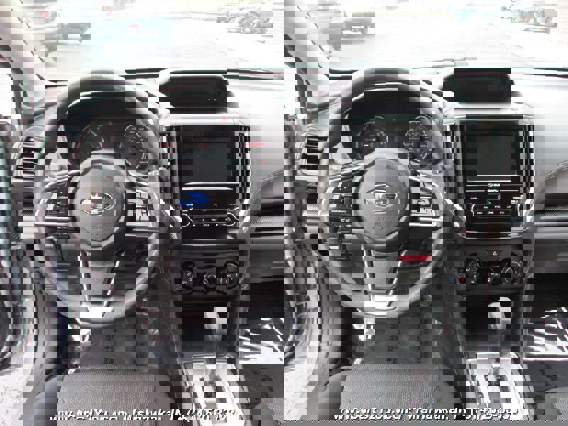 Used 2018 Subaru Impreza 2.0i Premium image 19