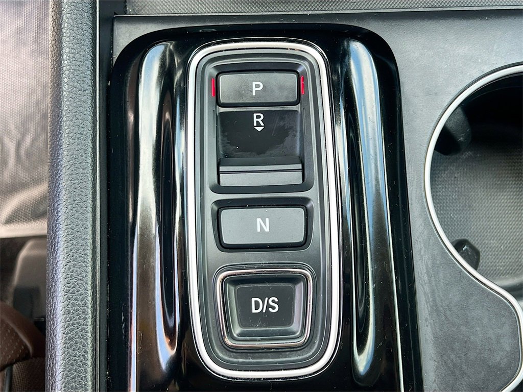 Used 2024 Honda Pilot Elite image 17