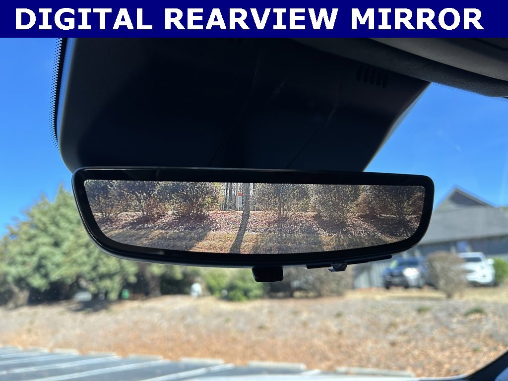 Used 2023 Cadillac Escalade ESV Sport Platinum image 17