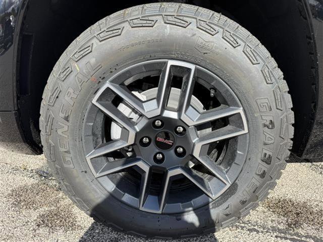 New 2026 GMC Terrain AT4 w/ Convenience Package III image 6