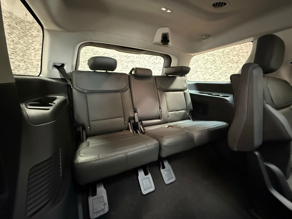 New 2026 Ford Expedition Active RWD image 15