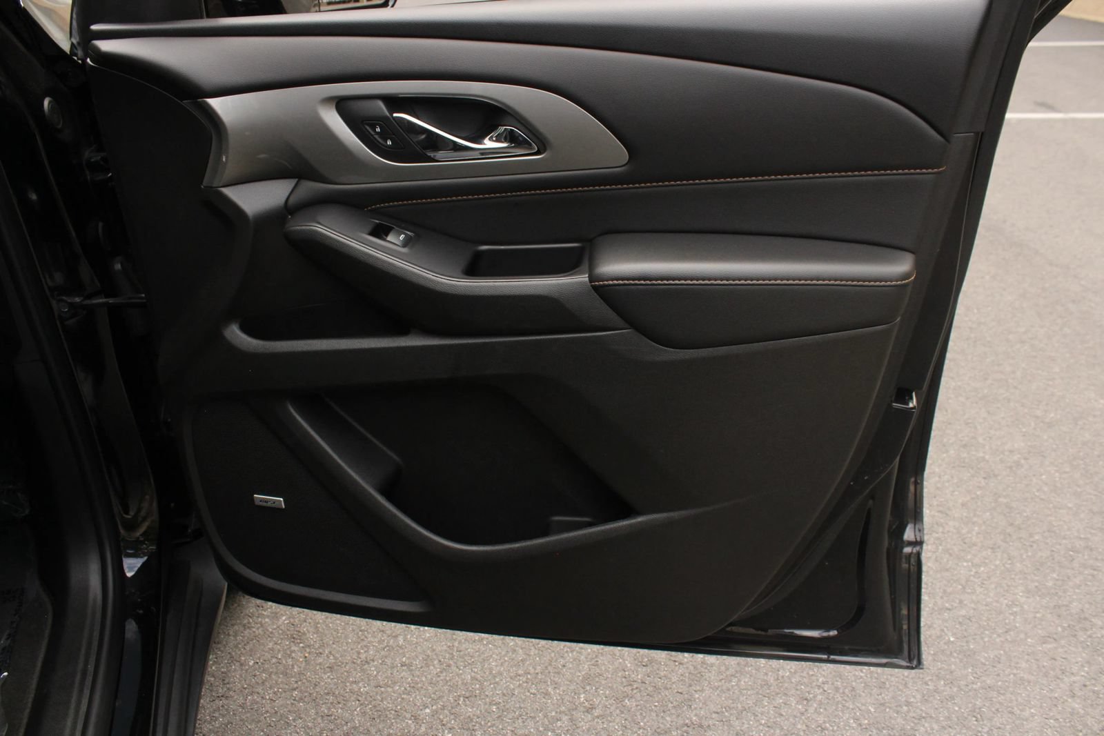 Used 2019 Chevrolet Traverse RS AWD/4WD image 25