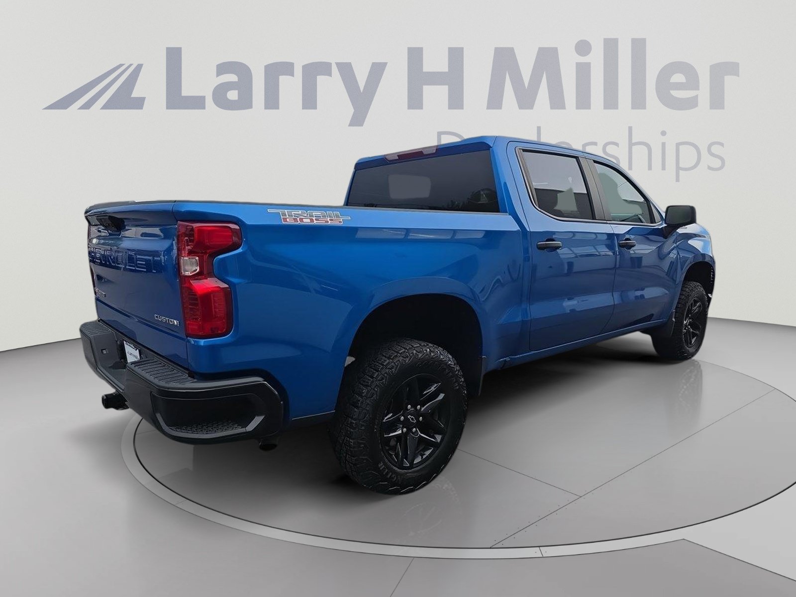Certified 2024 Chevrolet Silverado 1500 Custom Trail Boss AWD/4WD image 8