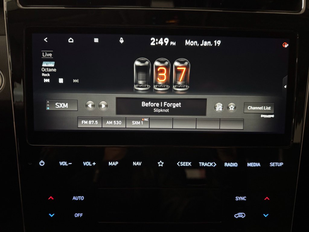 Used 2022 Hyundai Tucson Limited w/ Cargo Package image 29