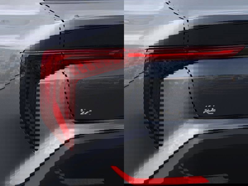 New 2025 Kia K4 LXS image 11