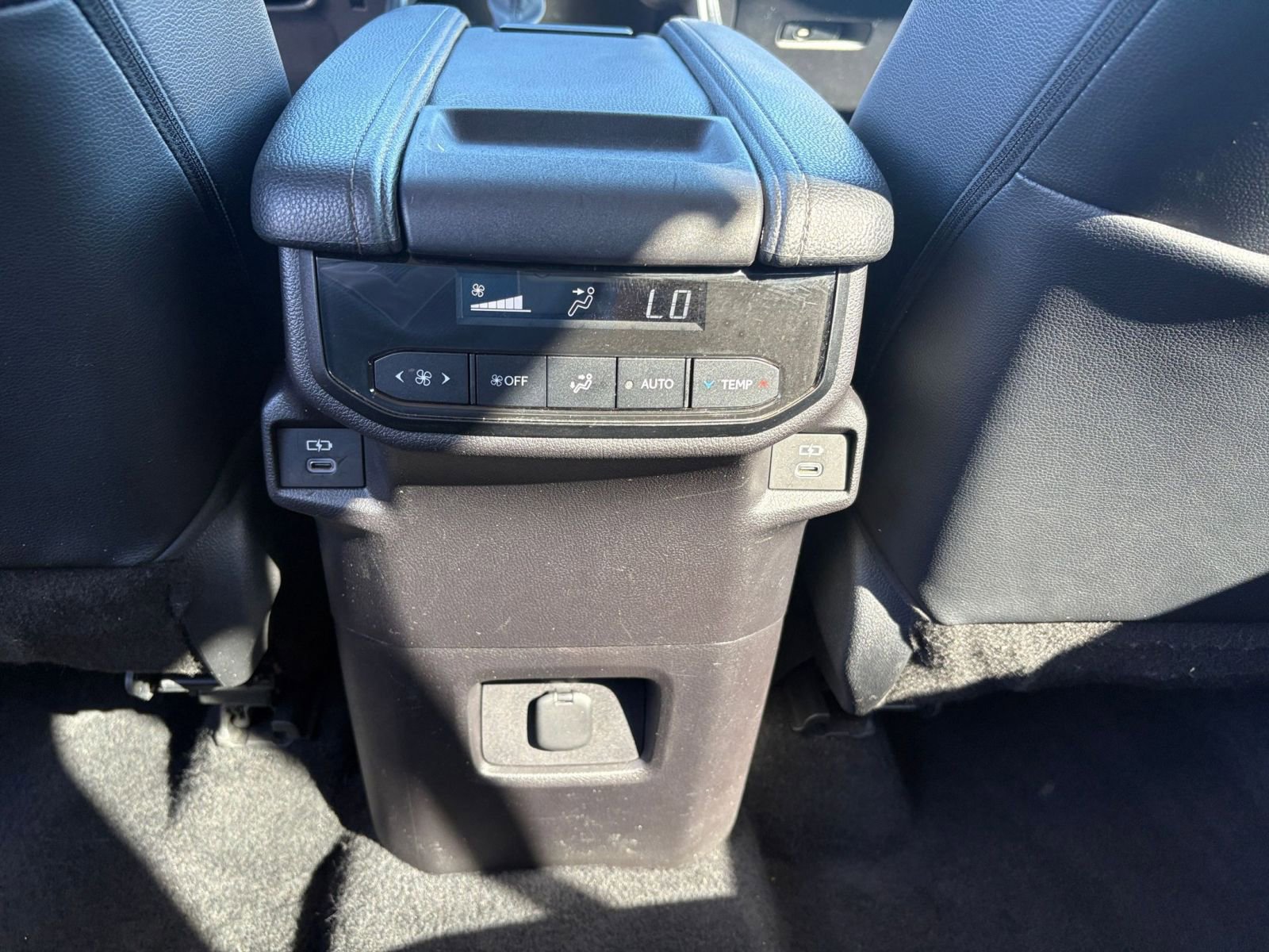 Used 2025 Toyota Grand Highlander FWD image 24