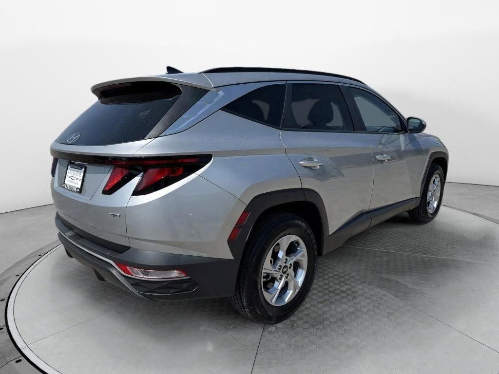 Used 2024 Hyundai Tucson SEL image 3