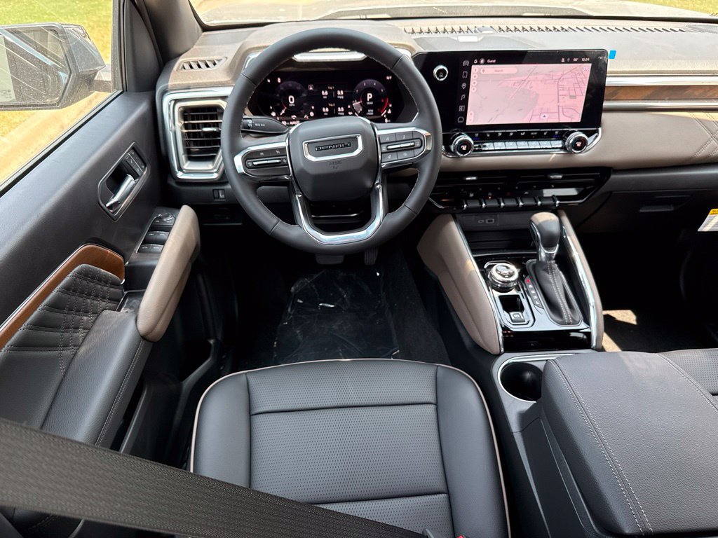 New 2026 GMC Canyon Denali AWD/4WD image 16