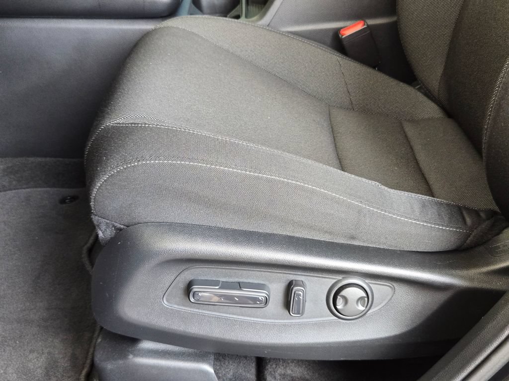 Certified 2025 Honda CR-V EX image 13