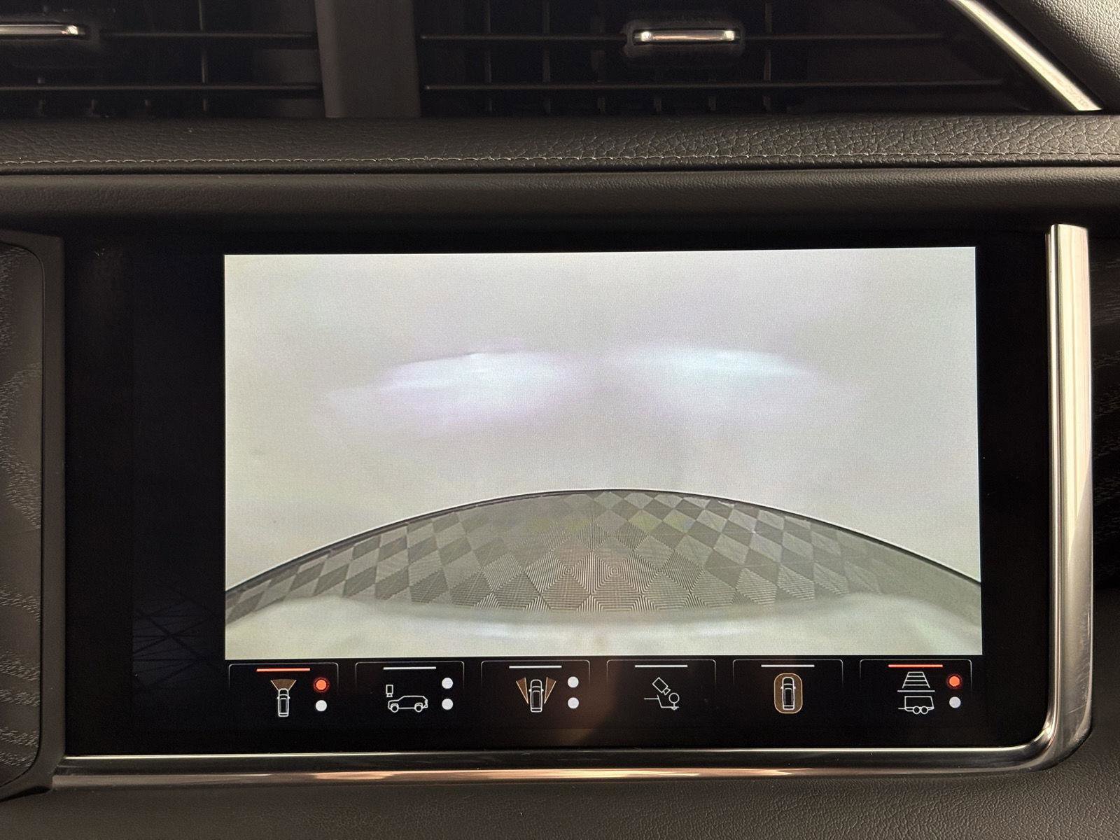 Used 2023 GMC Yukon Denali w/ Advanced Technology Package image 47