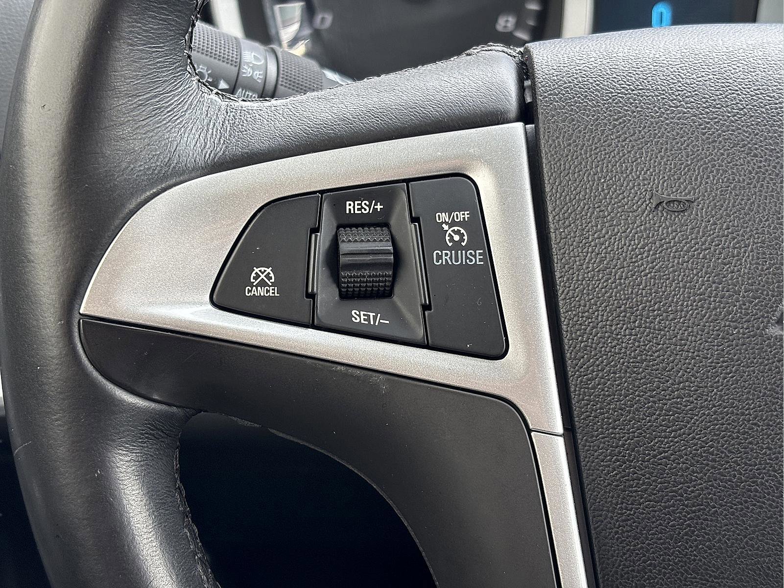 Used 2012 Chevrolet Equinox LTZ AWD/4WD image 31