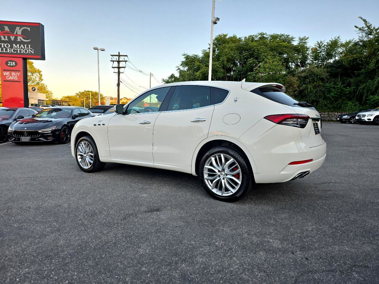 Used 2022 Maserati Levante GT image 8