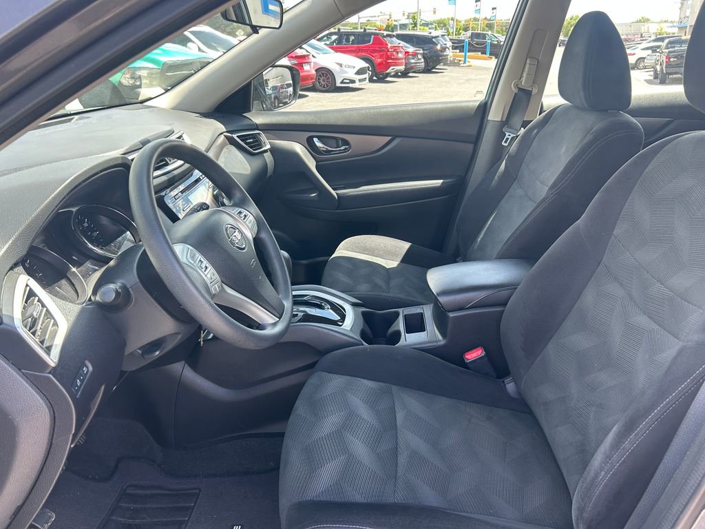 Used 2014 Nissan Rogue S AWD/4WD image 25