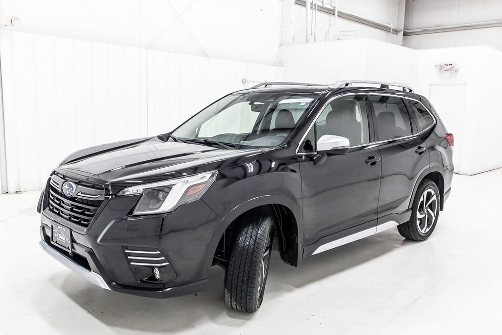 Used 2022 Subaru Forester Touring w/ Popular Package #2 AWD/4WD image 2