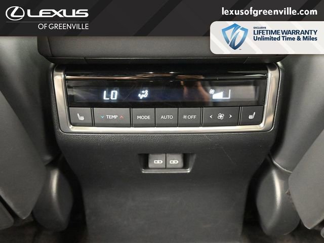 Used 2024 Lexus GX 550 w/ Accessory Package (Z1) AWD/4WD image 30