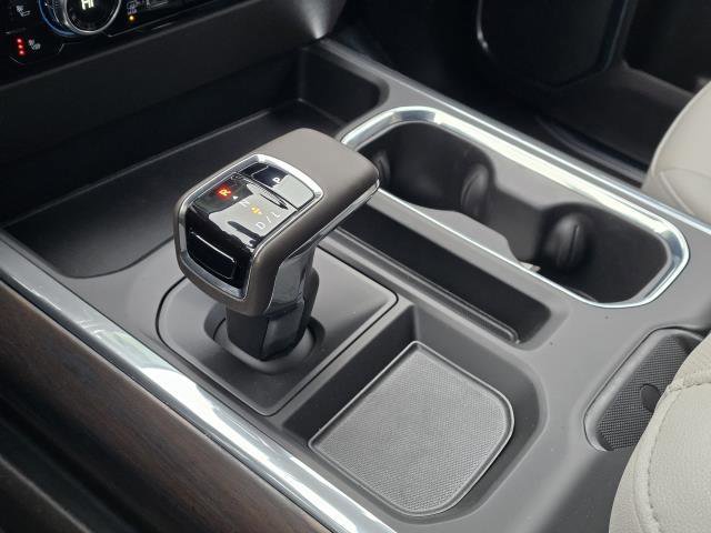 Used 2024 GMC Sierra 1500 SLT w/ SLT Convenience Package image 24