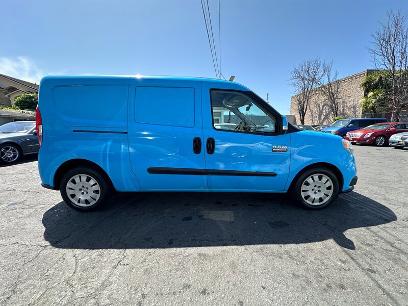Used 2017 RAM ProMaster City Tradesman SLT w/ Rear Back-up Camera Group FWD image 4