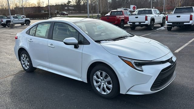 New 2026 Toyota Corolla LE image 30