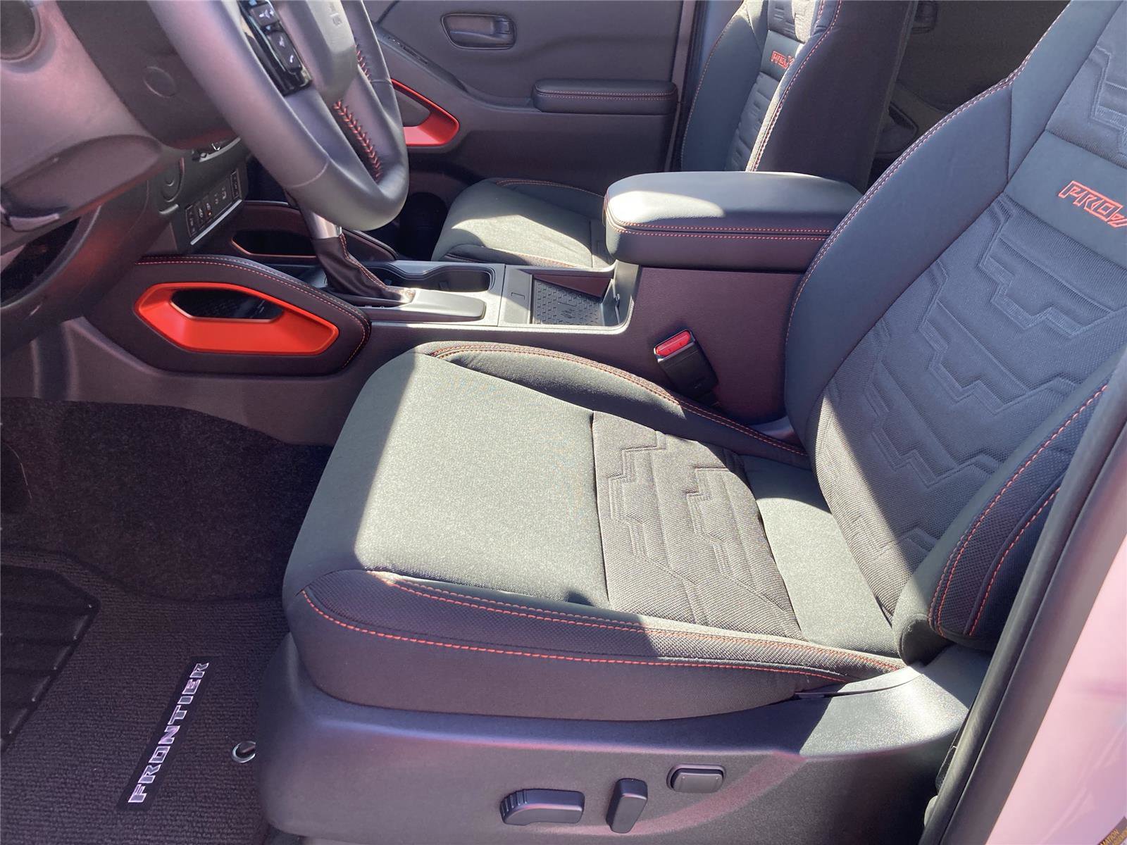 New 2026 Nissan Frontier Pro-X w/ Pro-X Convenience Package image 26