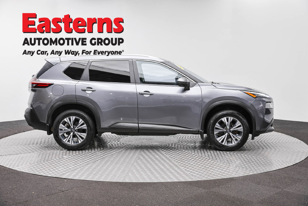 Used 2023 Nissan Rogue SV w/ SV Premium B Package AWD/4WD image 5
