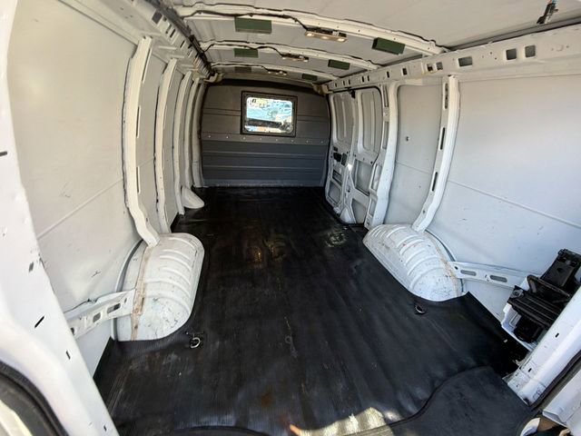 Used 2021 Chevrolet Express 2500 w/ Driver Convenience Package image 22