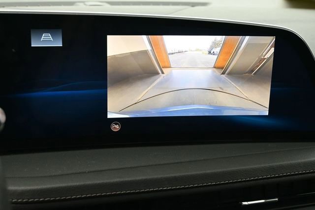 Used 2024 Cadillac XT4 Luxury w/ Cold Weather Package AWD/4WD image 30
