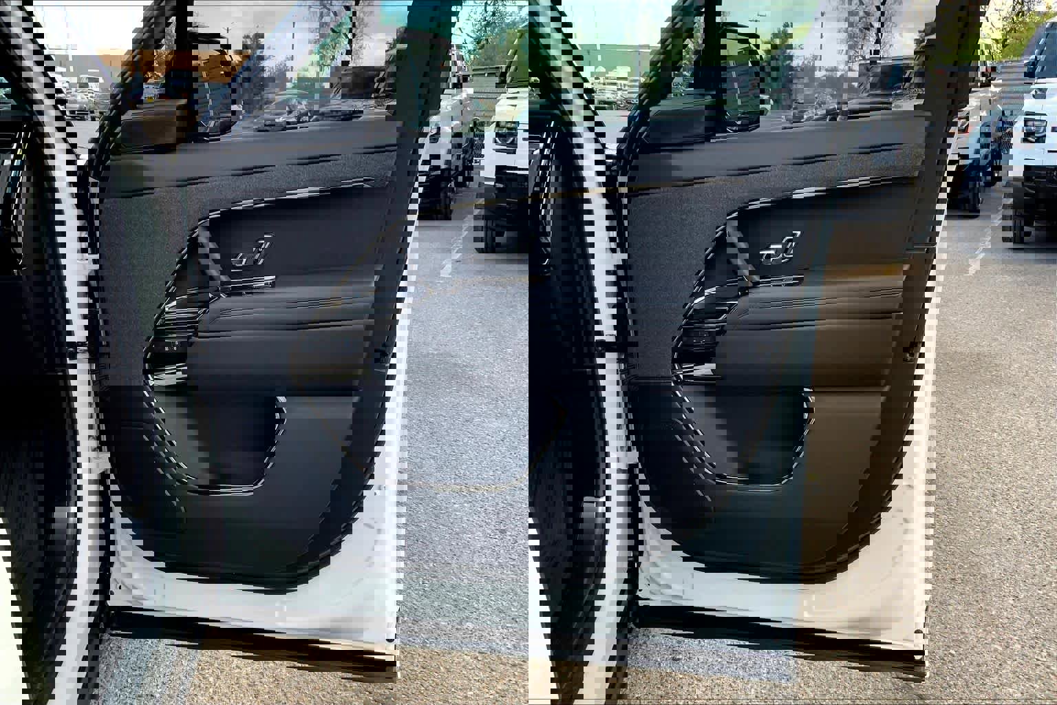 Used 2024 Land Rover Range Rover Sport Dynamic SE image 21