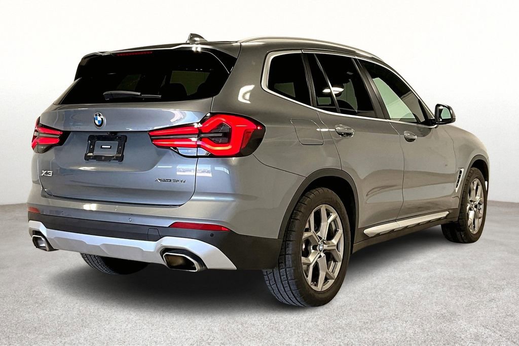 Used 2023 BMW X3 xDrive30i w/ Convenience Package image 2