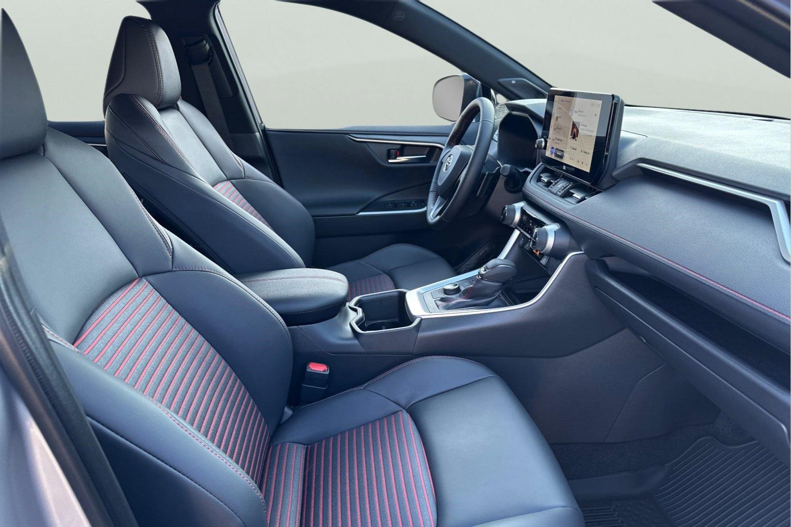 Certified 2025 Toyota RAV4 XSE image 21