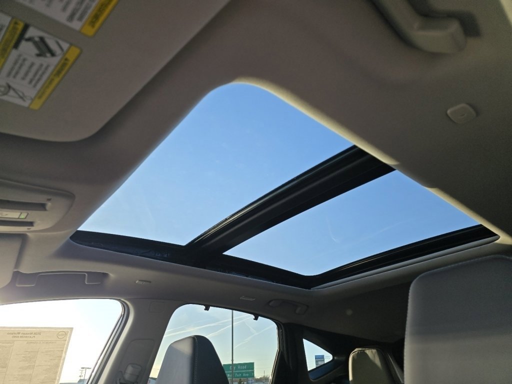 New 2026 Nissan Murano Platinum w/ Technology Package image 3