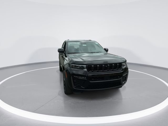 New 2026 Jeep Grand Cherokee L Limited AWD/4WD image 3