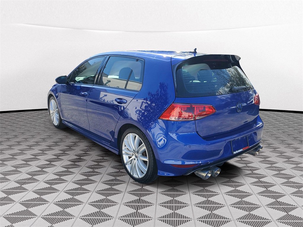 Used 2017 Volkswagen Golf R 4-Door image 4