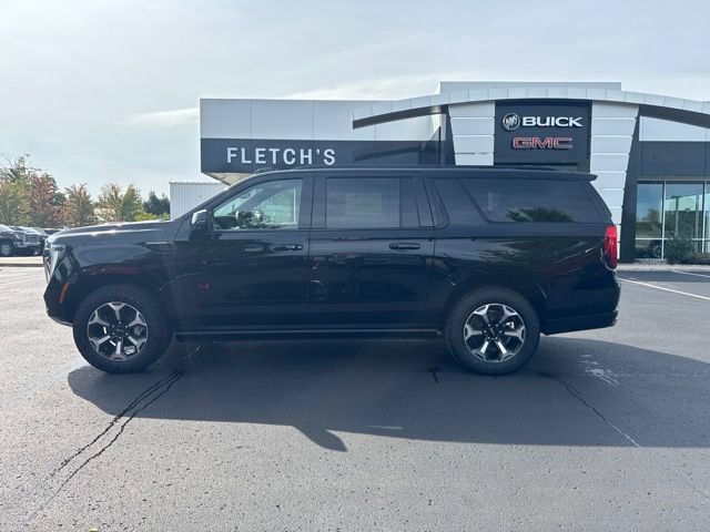 New 2026 GMC Yukon XL AT4 Ultimate AWD/4WD image 10