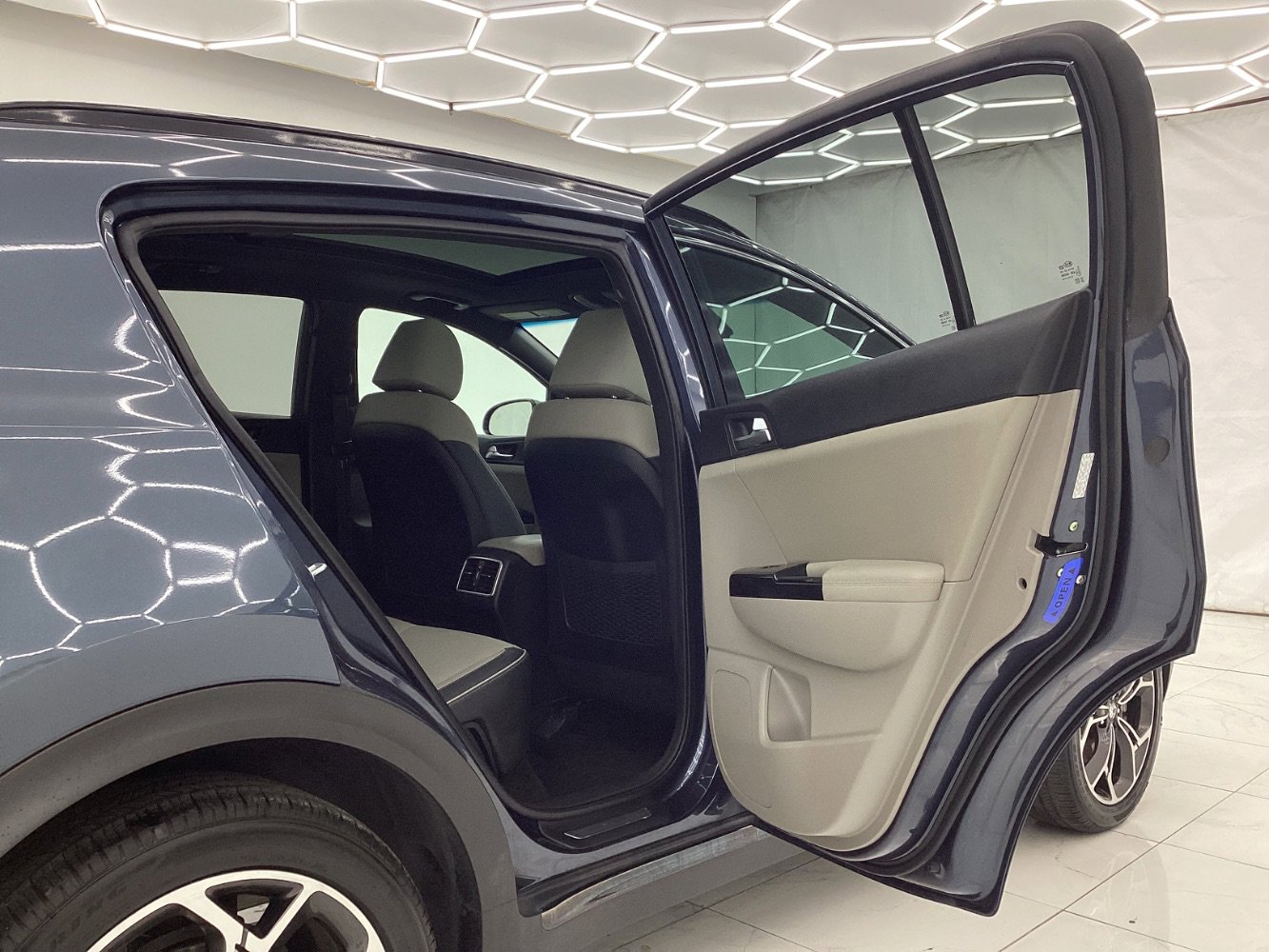 Used 2020 Kia Sportage SX image 23