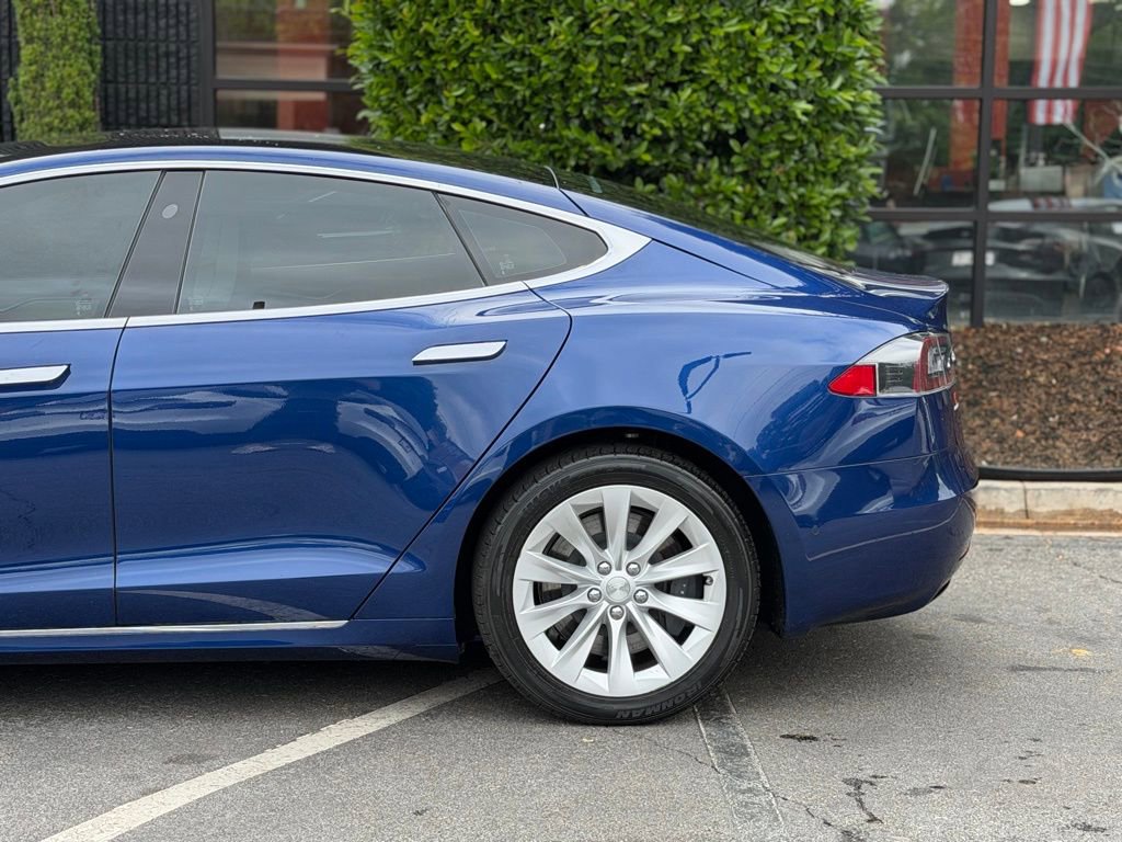 Used 2020 Tesla Model S Long Range Plus AWD/4WD image 10