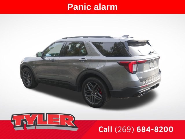 Used 2025 Ford Explorer ST AWD/4WD image 5