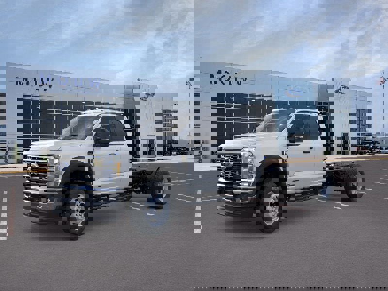 New 2025 Ford F550 4x4 SuperCab Super Duty