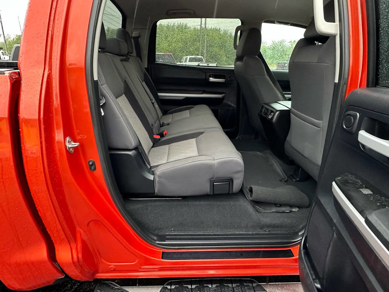 Used 2016 Toyota Tundra SR5 image 24