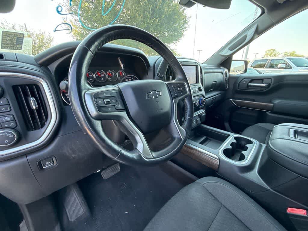 Used 2019 Chevrolet Silverado 1500 RST AWD/4WD image 17