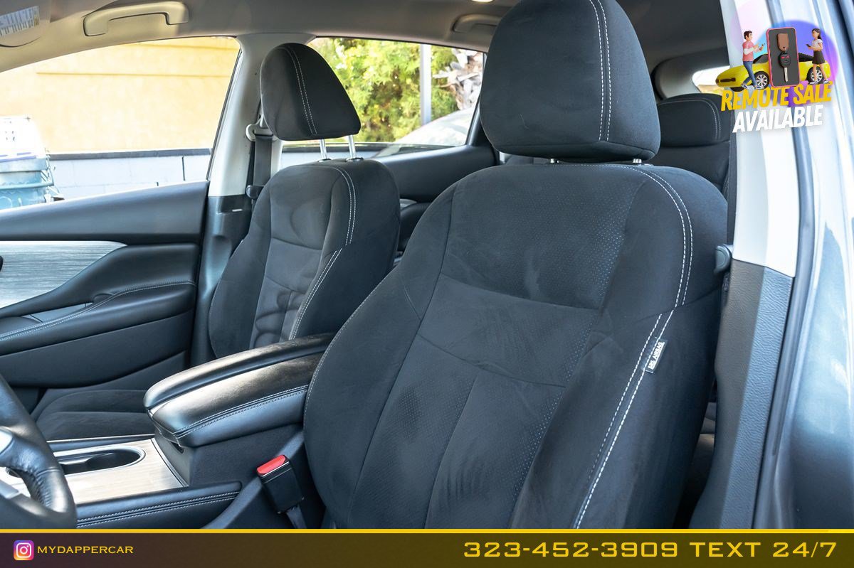 Used 2018 Nissan Murano SV AWD/4WD image 13