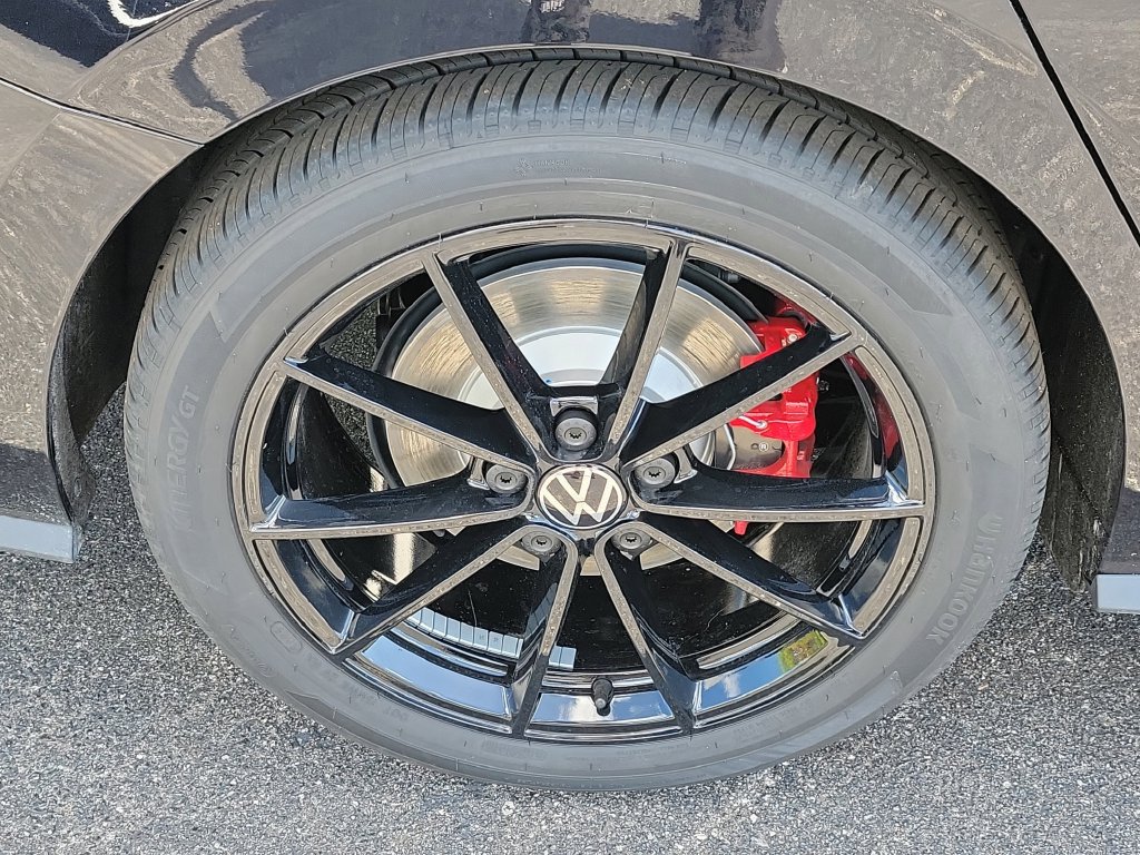 New 2026 Volkswagen Jetta GLI Autobahn FWD image 5